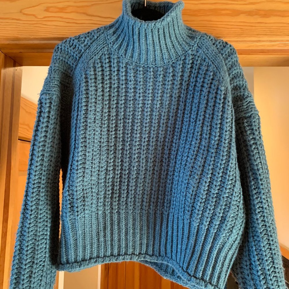 blue H&M Chunky Ribbed Turtleneck Sweater